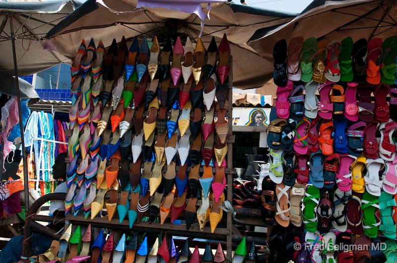 20090528_144435 D300 P1 P1.jpg - Shoe Market, Dakar